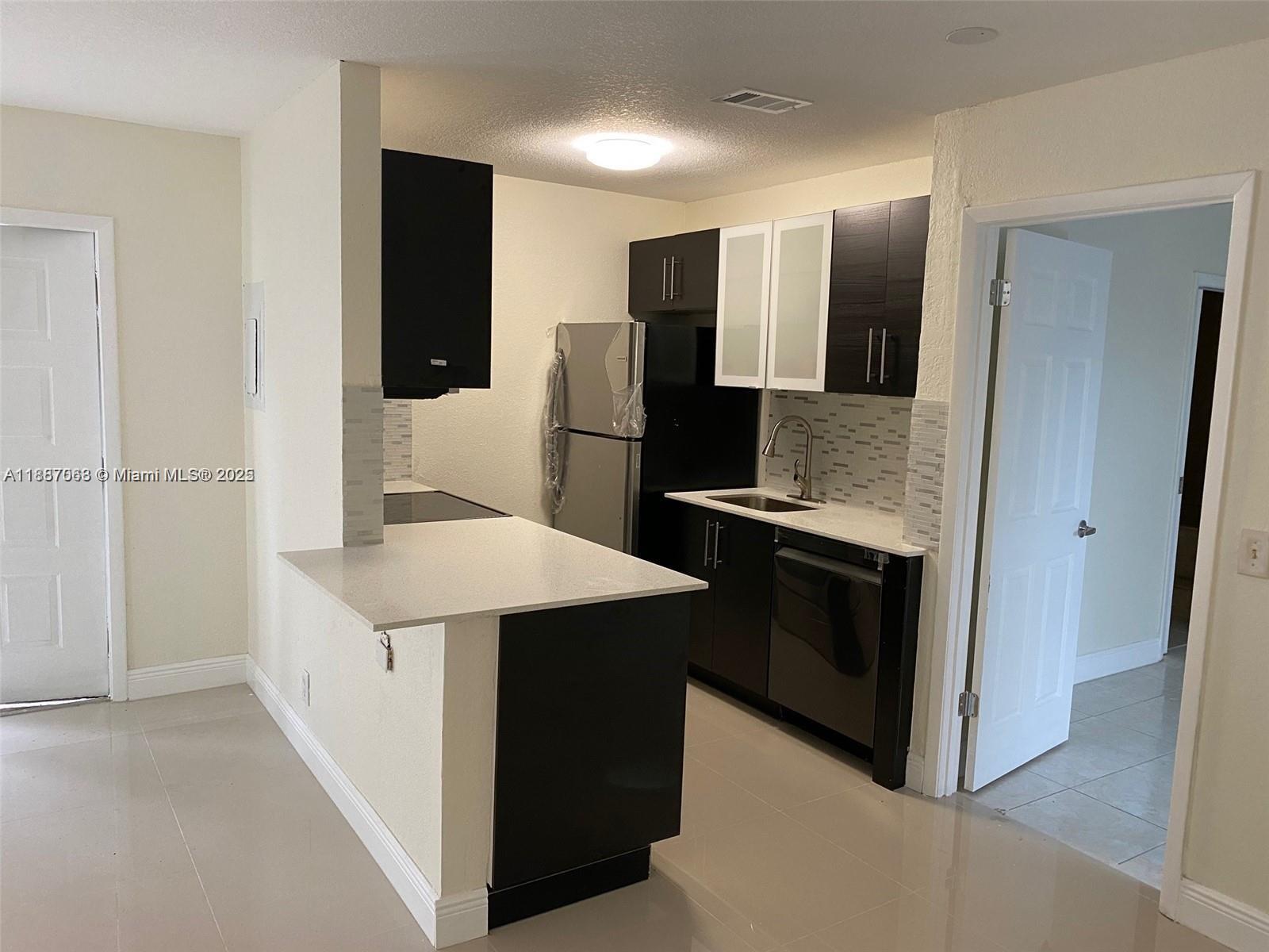 26 Crossings Cir #B