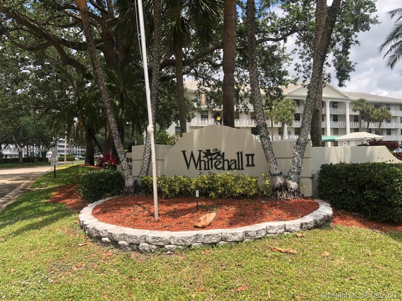 1715 Whitehall Dr #404