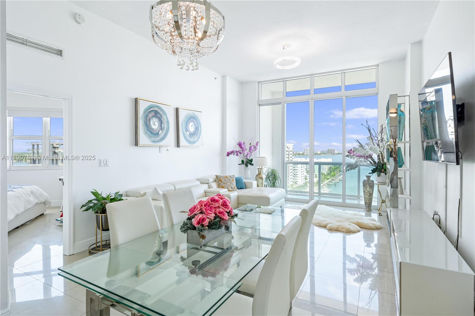 7900 Harbor Is Dr #PH14 North Bay Village, FL 33141