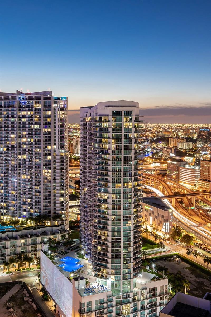 image Wind Condominium25