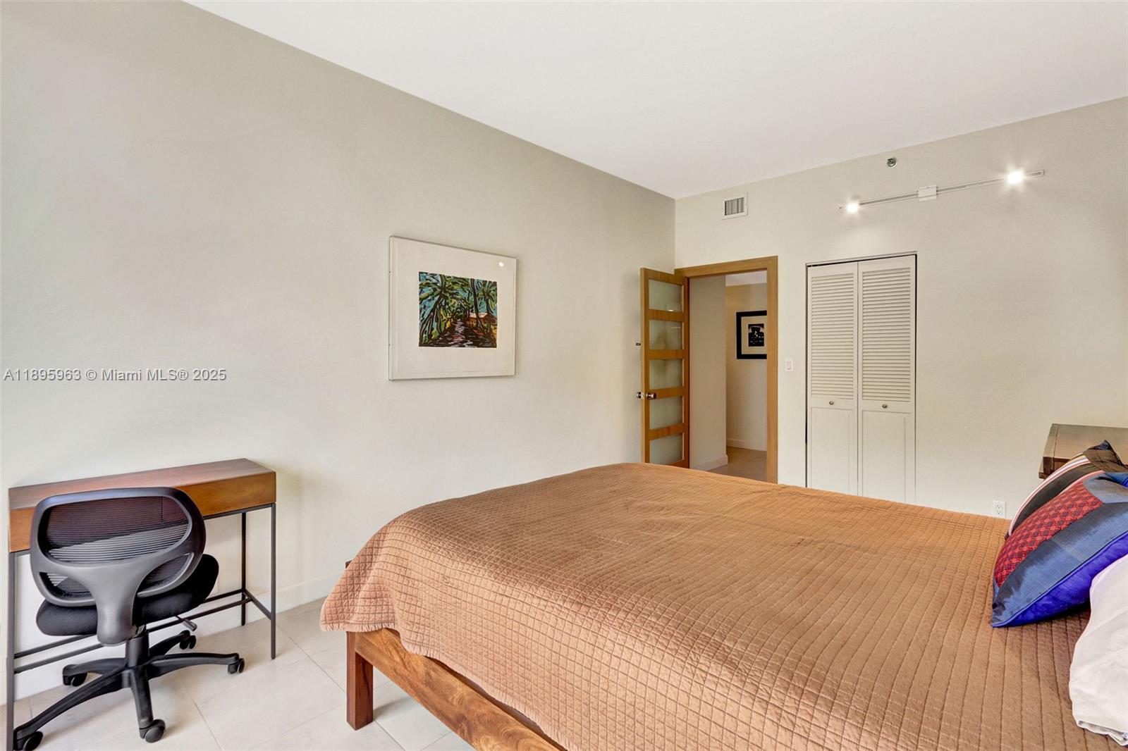 image Key Colony Ocean Sound16