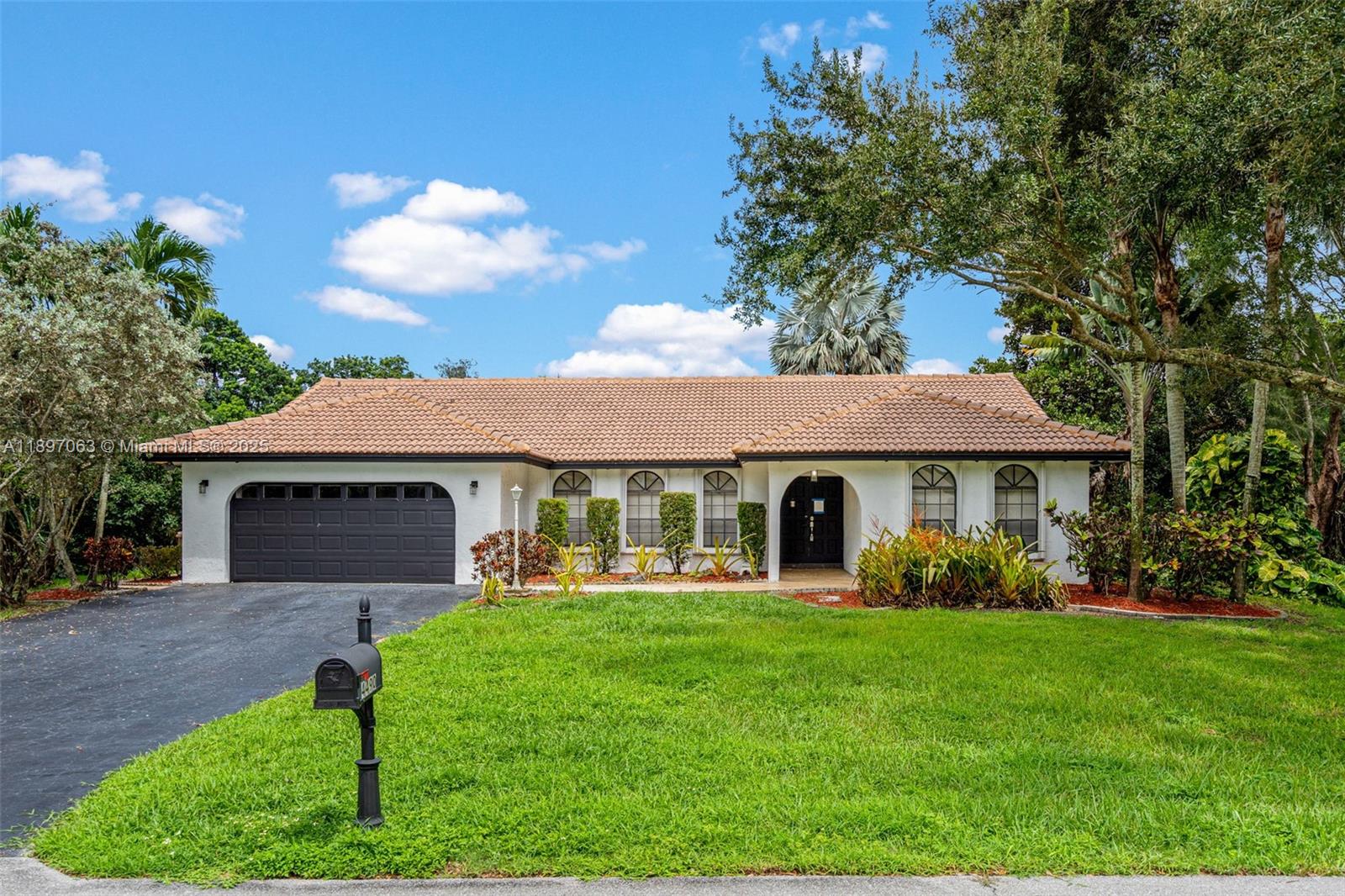 4490 SW 105th Ave