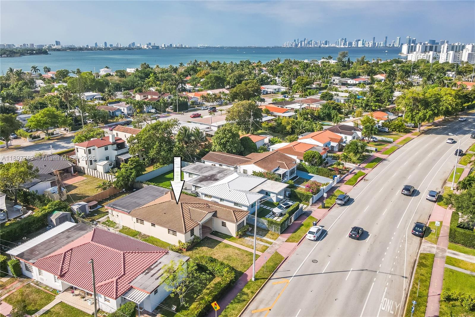 1510 Normandy Dr Miami Beach, FL 33141