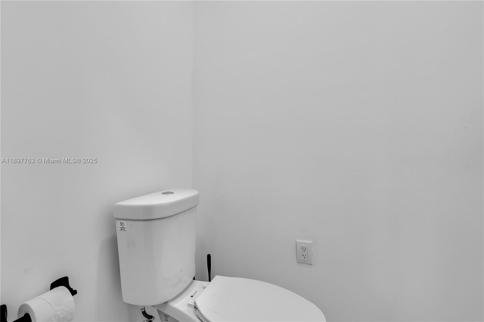 1510 Normandy Dr Miami Beach, FL 33141