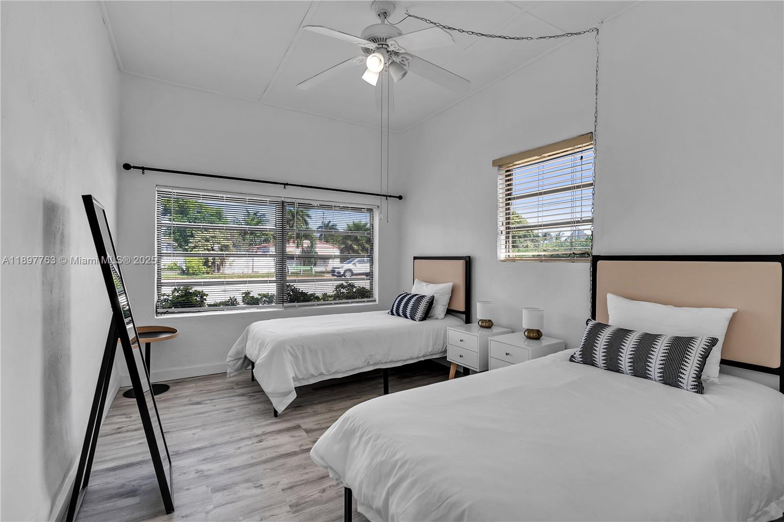 1510 Normandy Dr Miami Beach, FL 33141