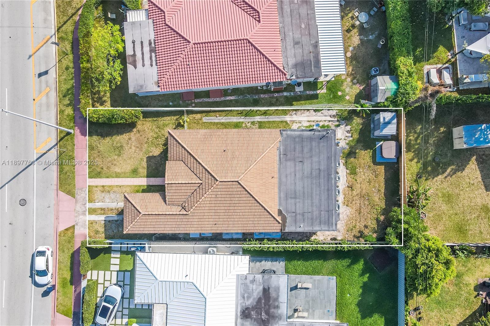 1510 Normandy Dr Miami Beach, FL 33141