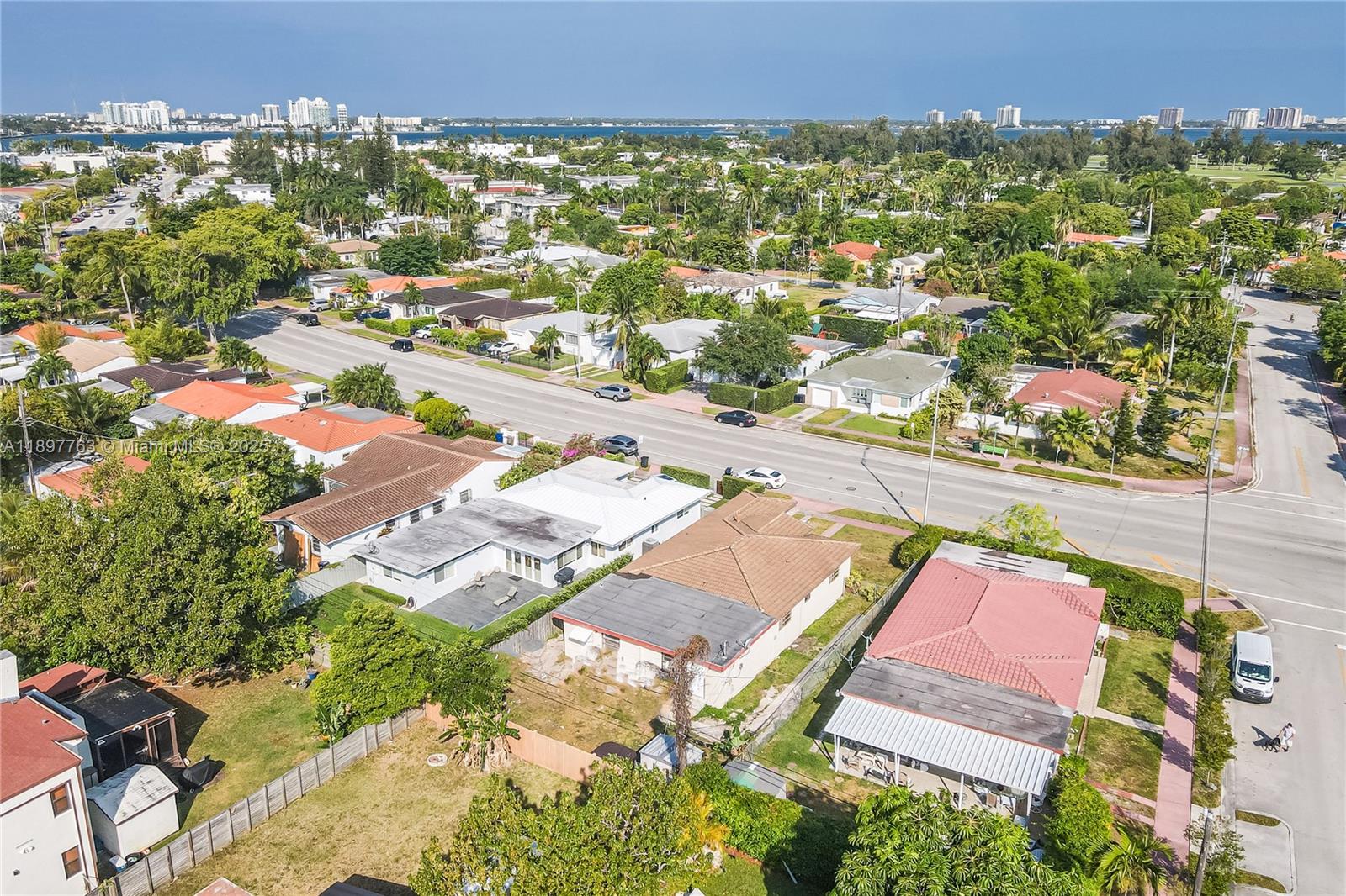 1510 Normandy Dr Miami Beach, FL 33141