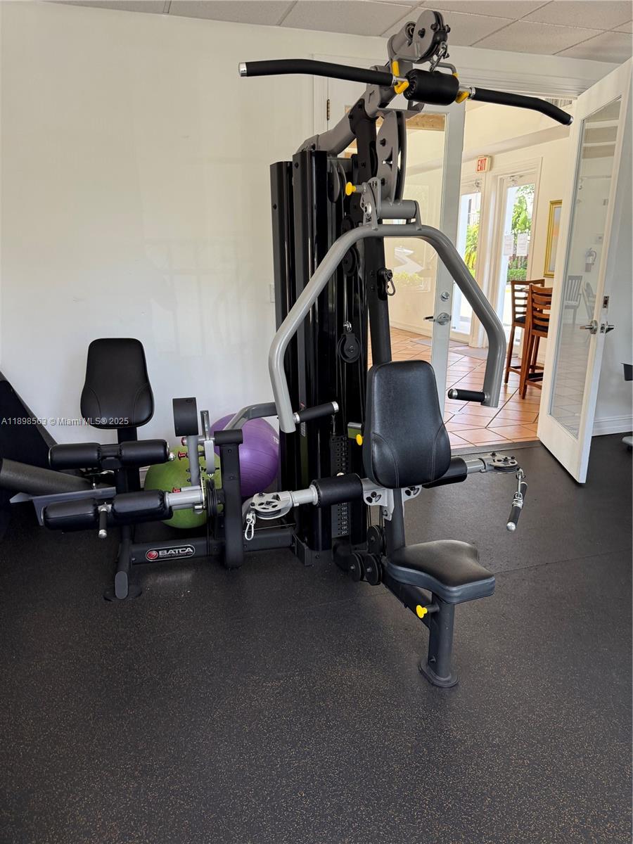 6705 N Kendall Dr #314 Pinecrest, FL 33156