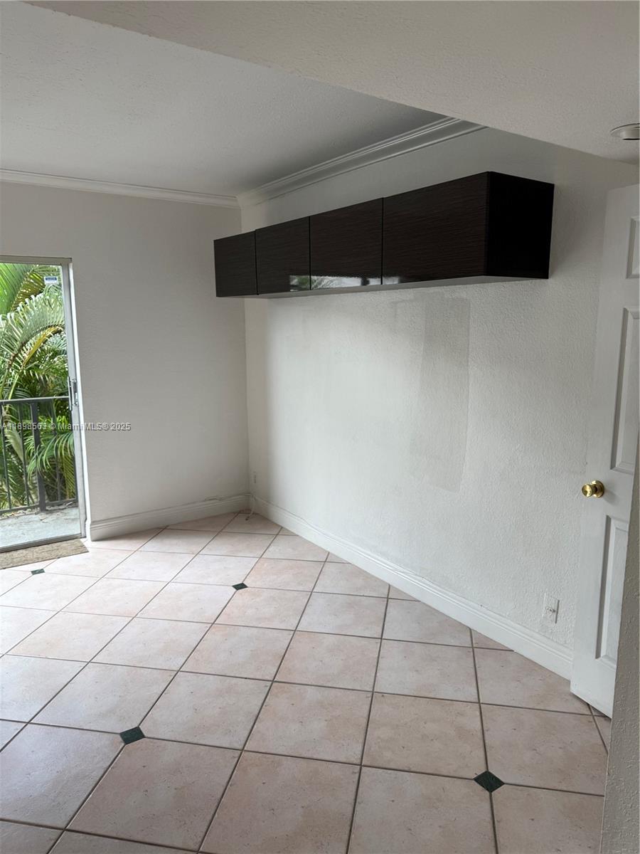 6705 N Kendall Dr #314 Pinecrest, FL 33156