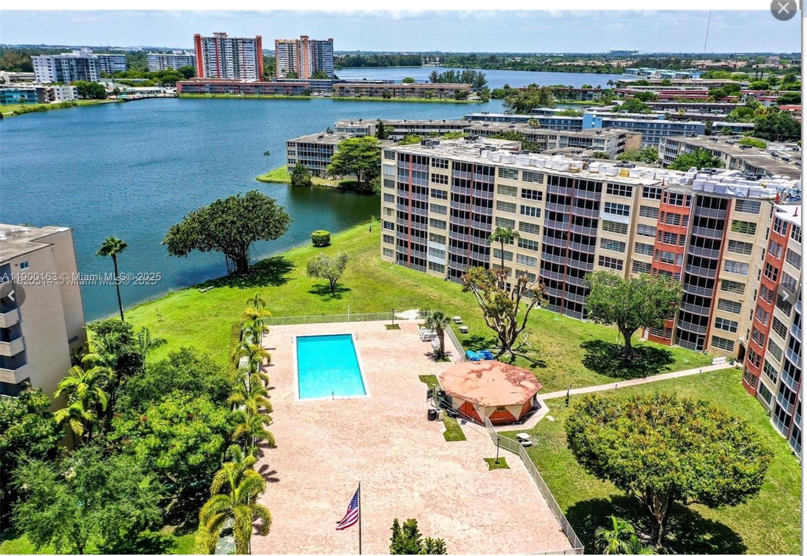 1700 NE 191st St #111