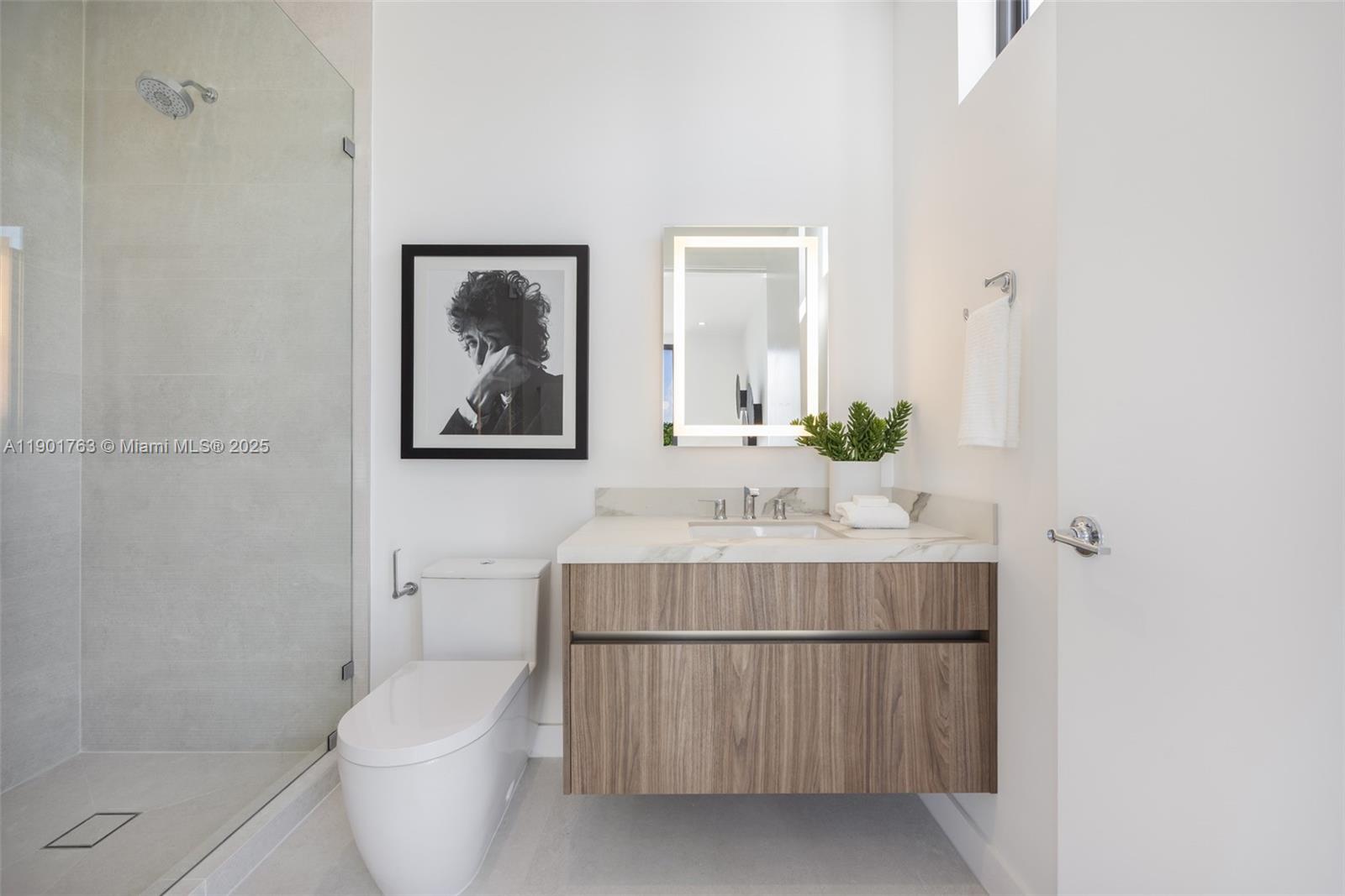 84 SW 28th Rd #5 Miami, FL 33129