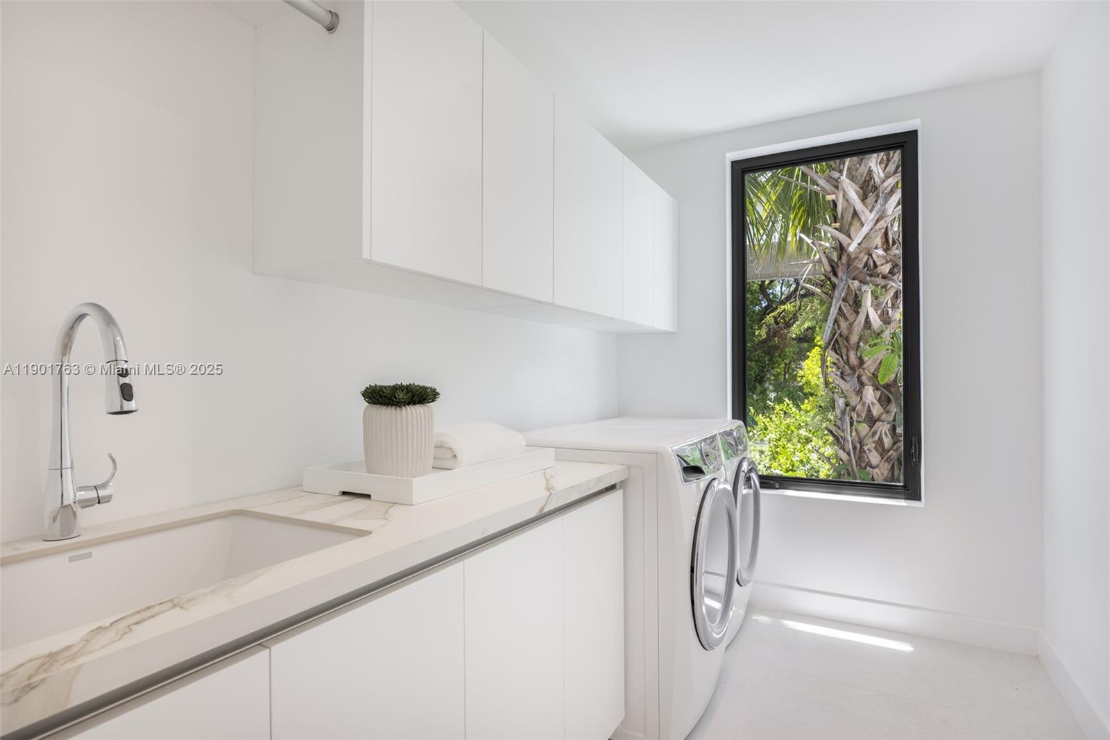 84 SW 28th Rd #5 Miami, FL 33129