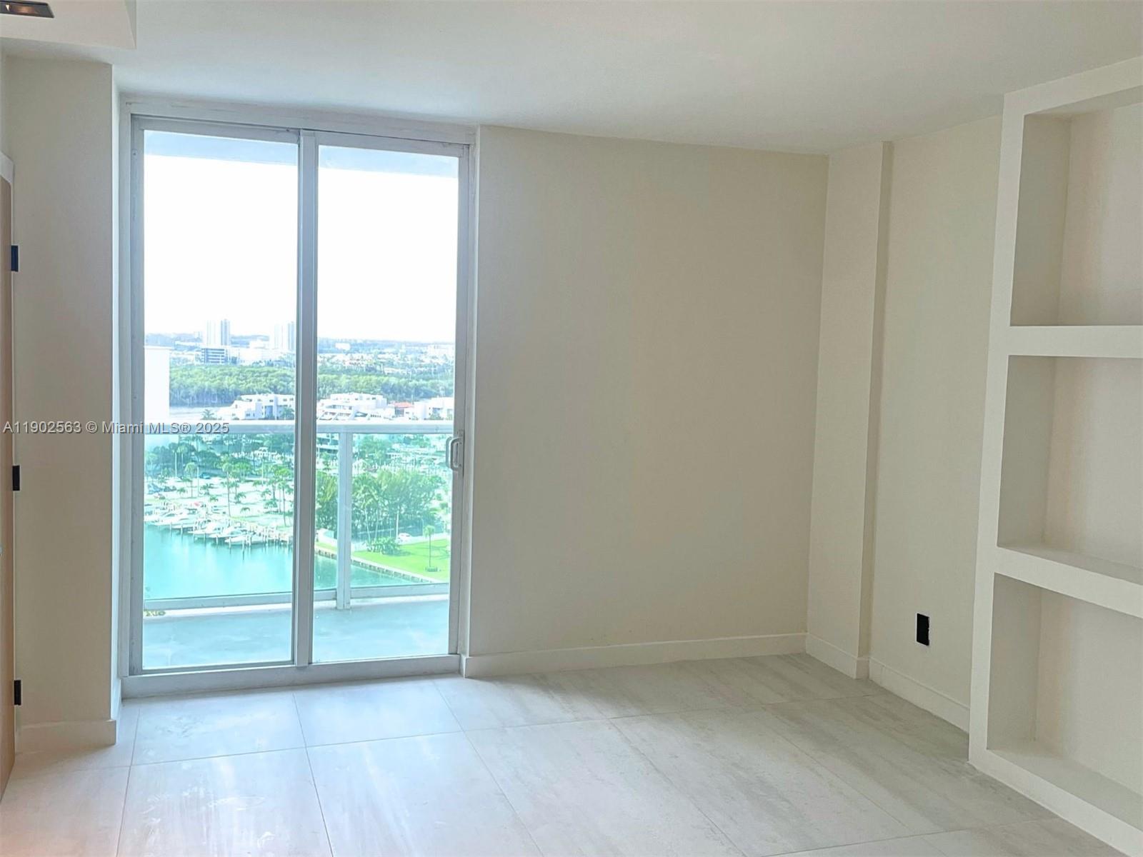 100 Bayview Dr #1901 Sunny Isles Beach, FL 33160