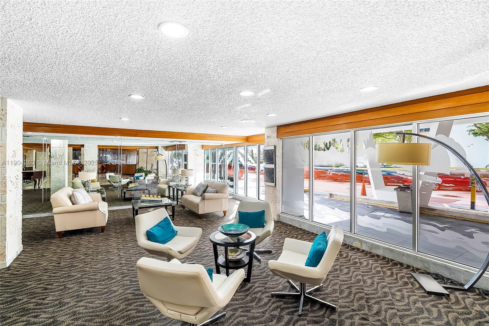 image Winston Towers 500 Condo43