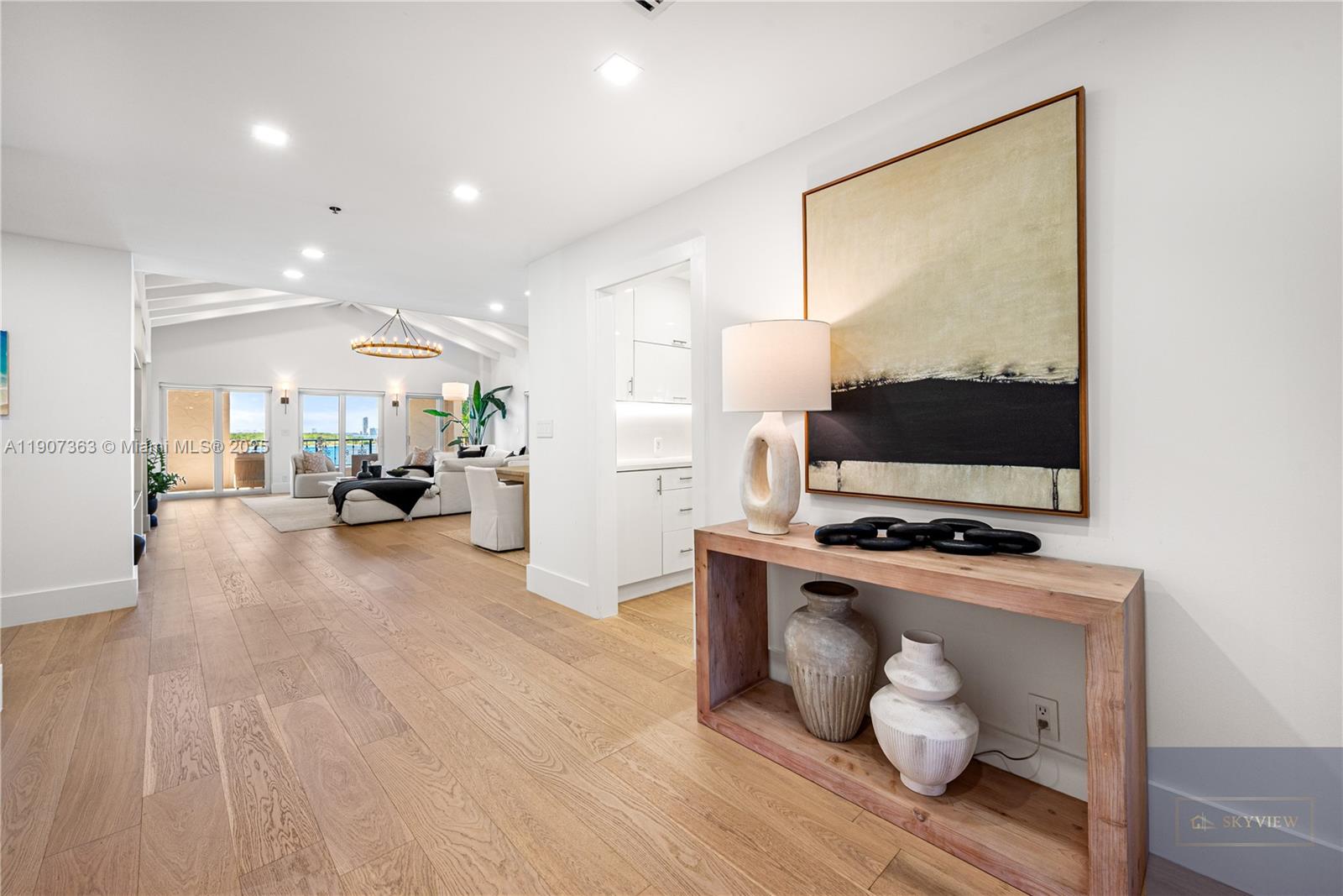 2236 Fisher Is Dr #3306 Miami Beach, FL 33109