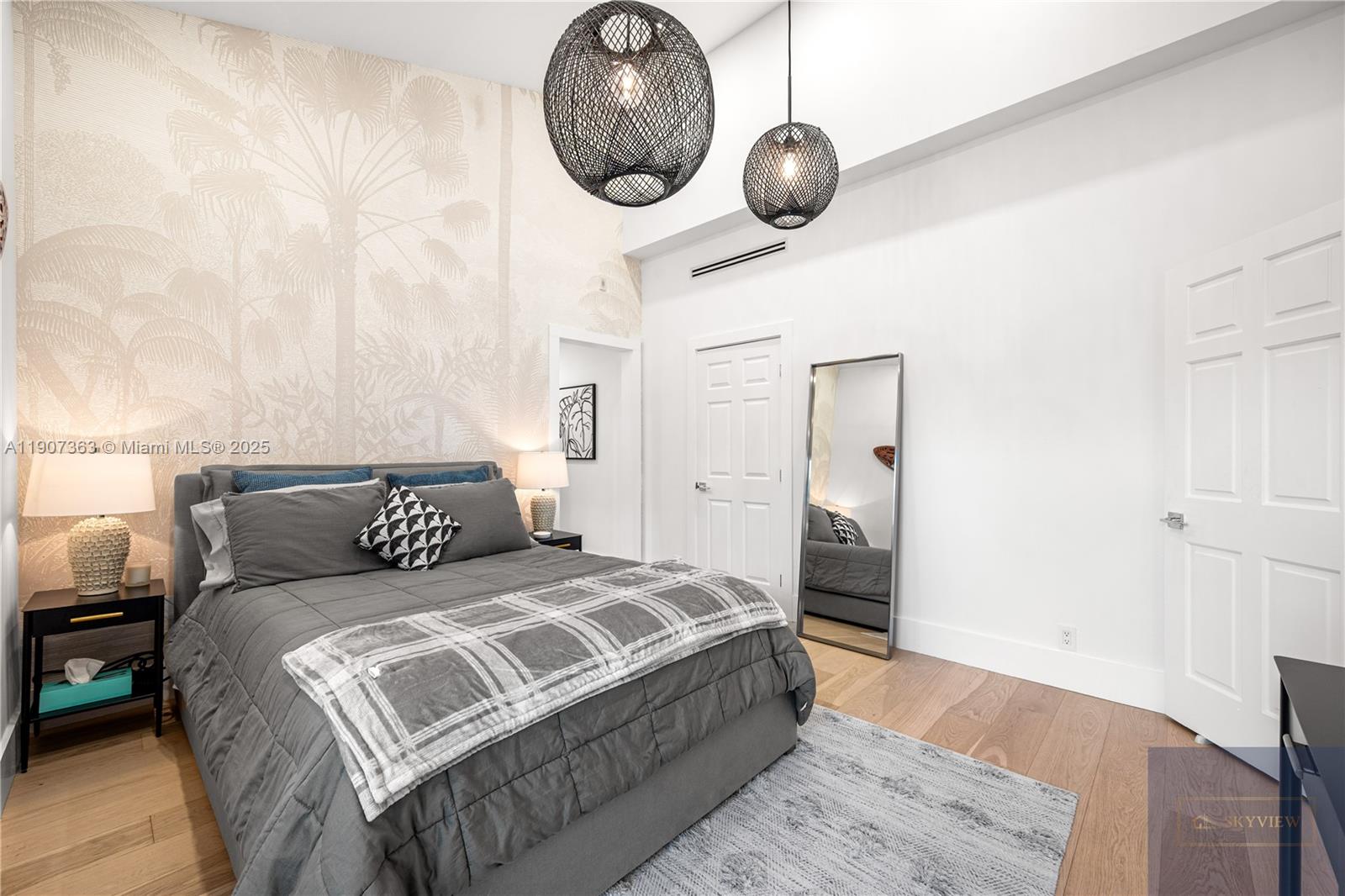 2236 Fisher Is Dr #3306 Miami Beach, FL 33109