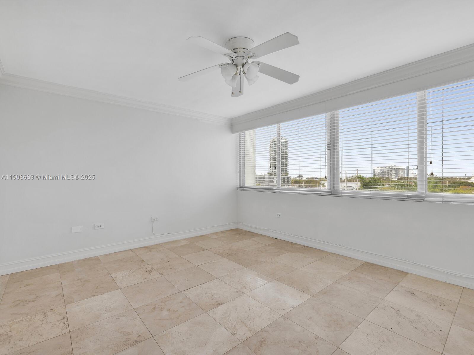 7135 Collins Ave #523 Miami Beach, FL 33141