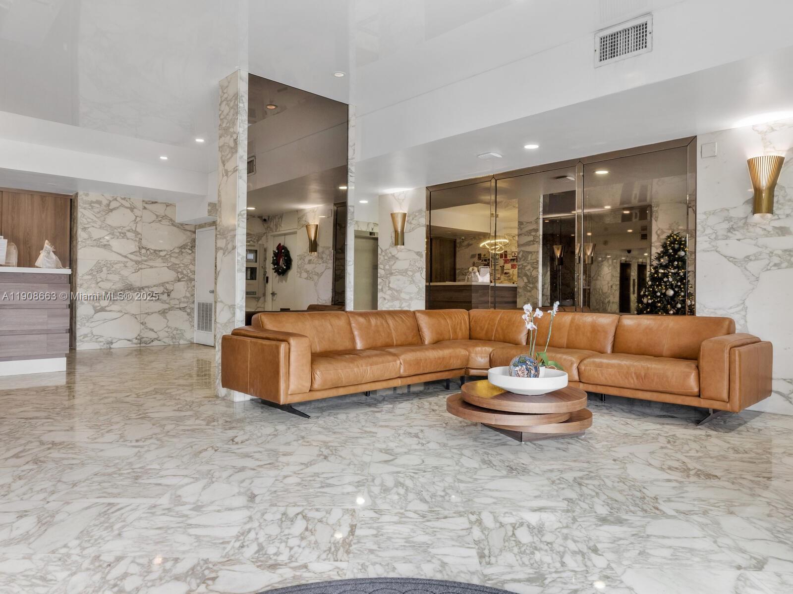 7135 Collins Ave #523 Miami Beach, FL 33141