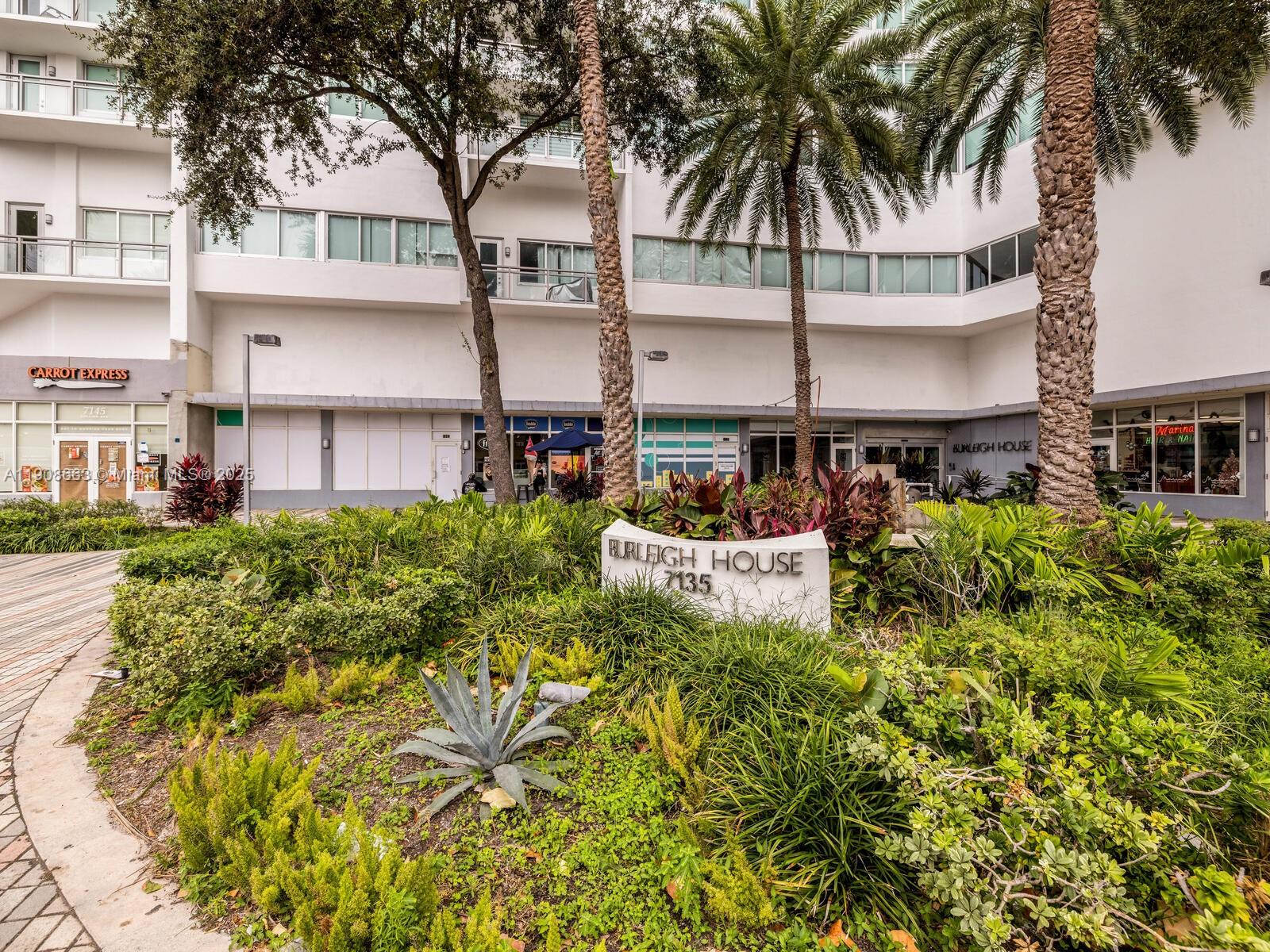 7135 Collins Ave #523 Miami Beach, FL 33141