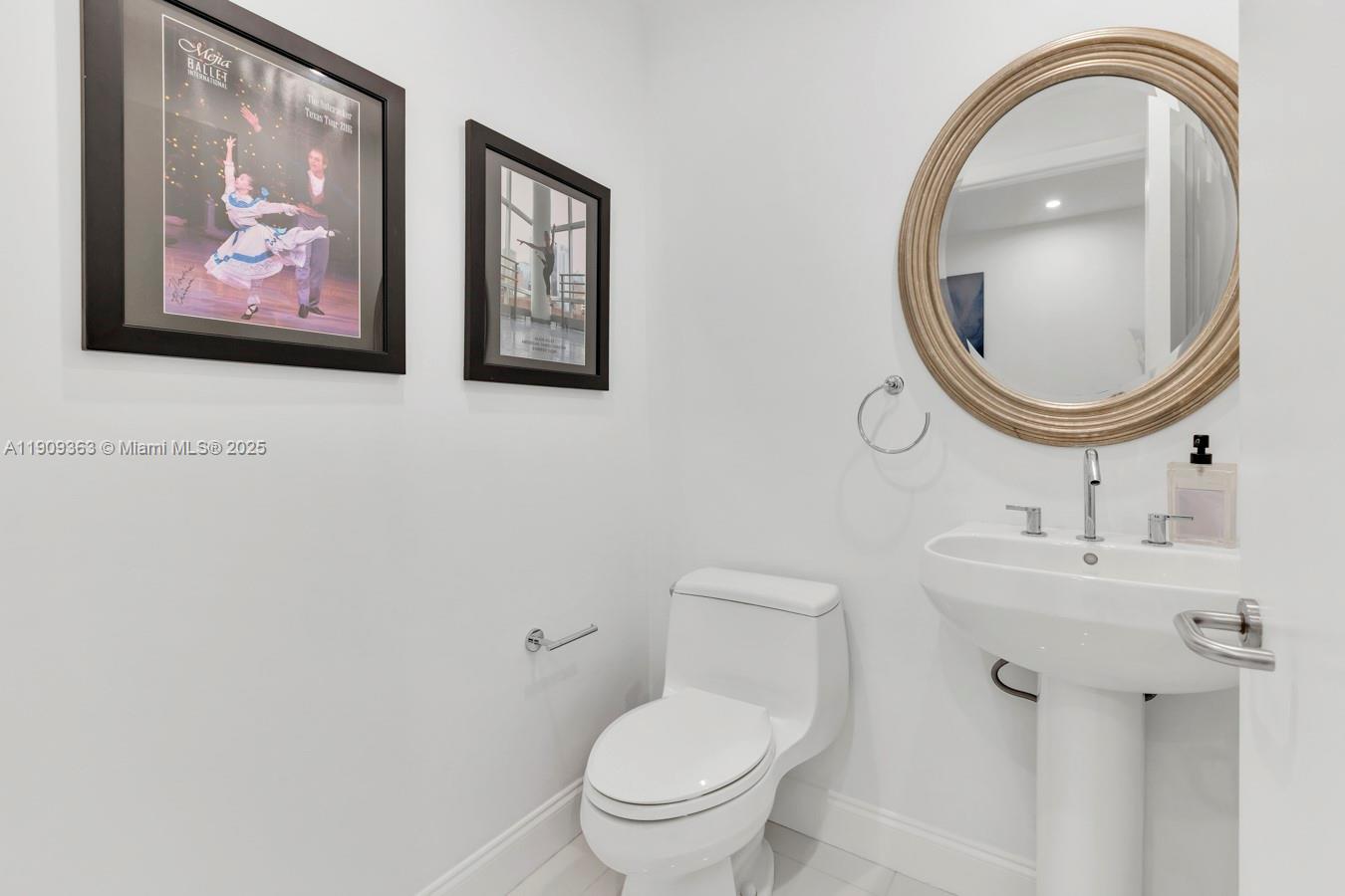 image The Atrium At Aventura30