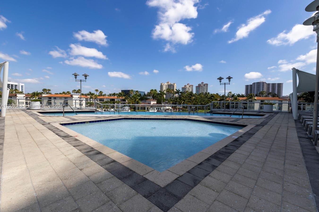 image The Atrium At Aventura42