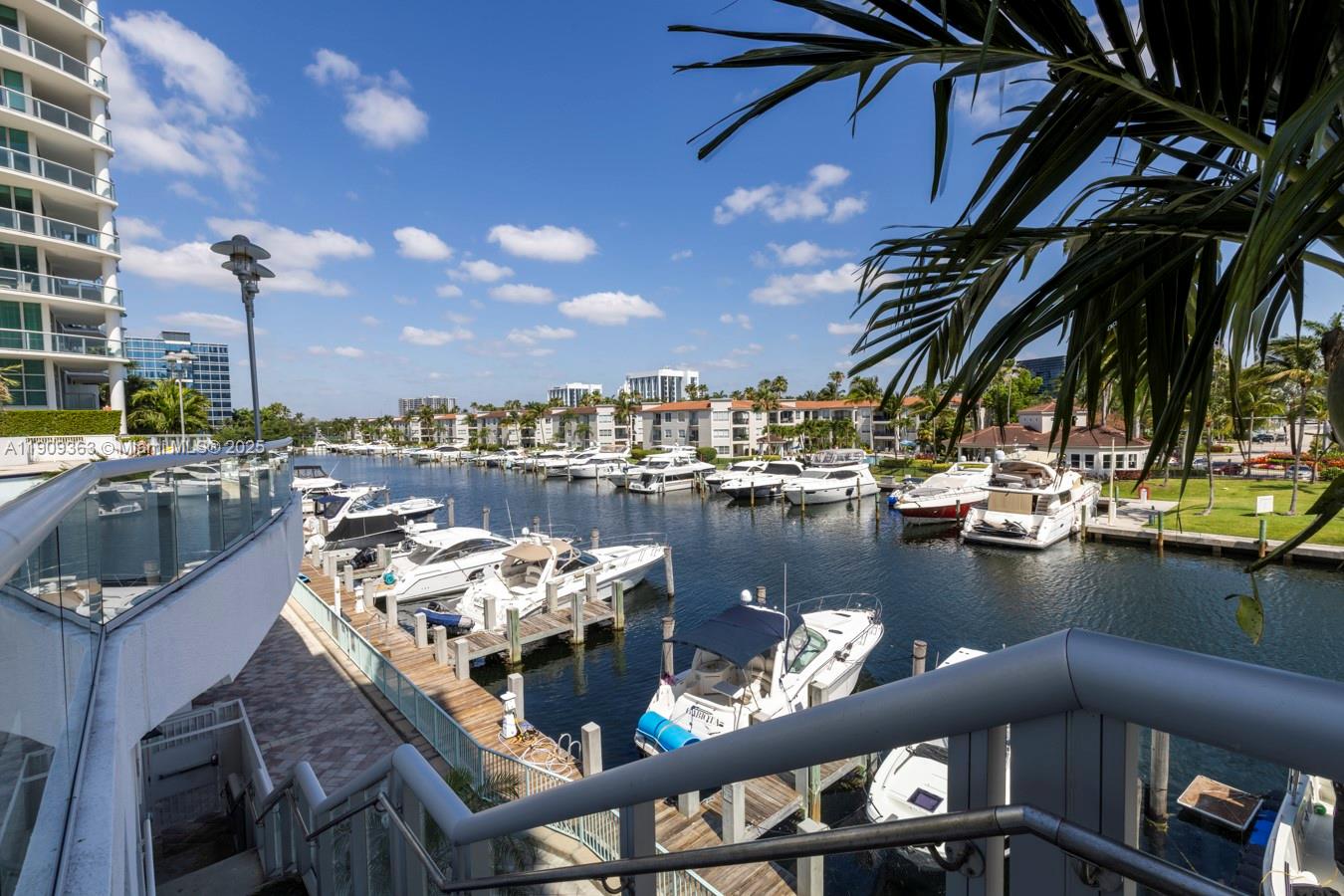 image The Atrium At Aventura45