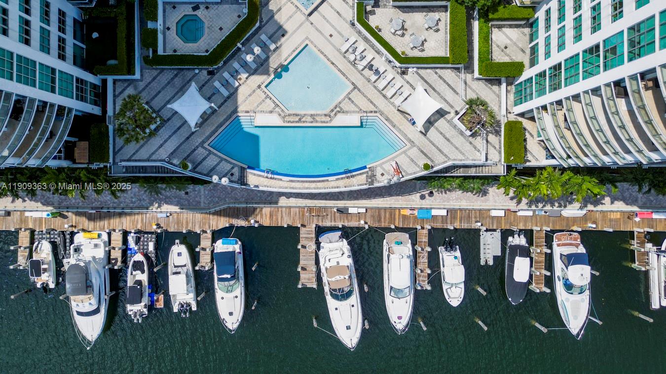 image The Atrium At Aventura47