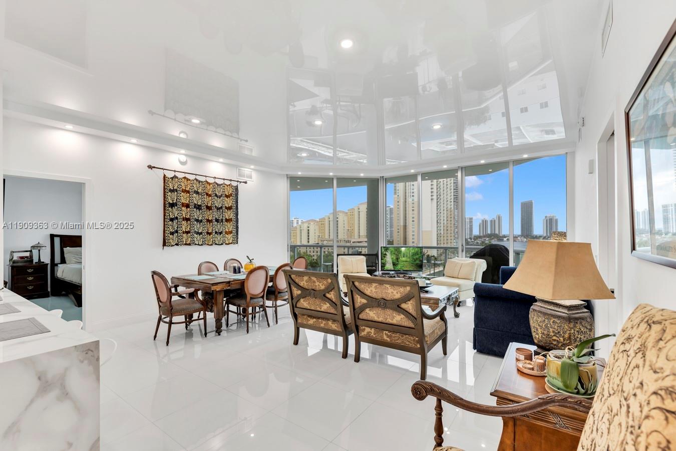 image The Atrium At Aventura5