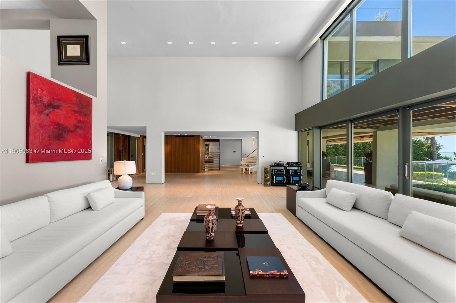 360 Harbor Dr Key Biscayne, FL 33149