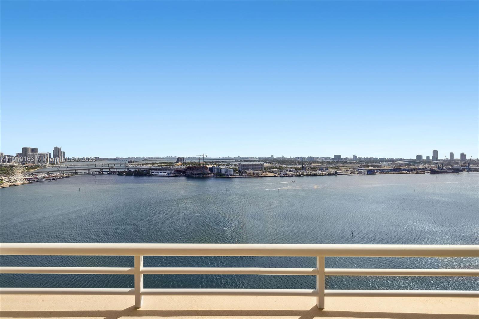 808 Brickell Key Dr #2601 Miami, FL 33131