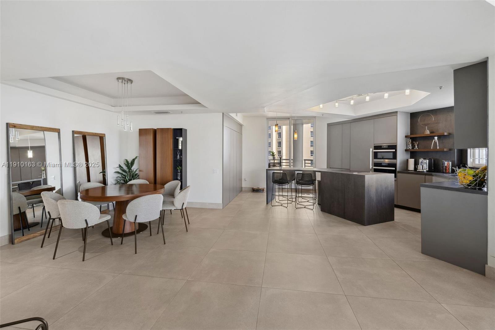 808 Brickell Key Dr #2601 Miami, FL 33131