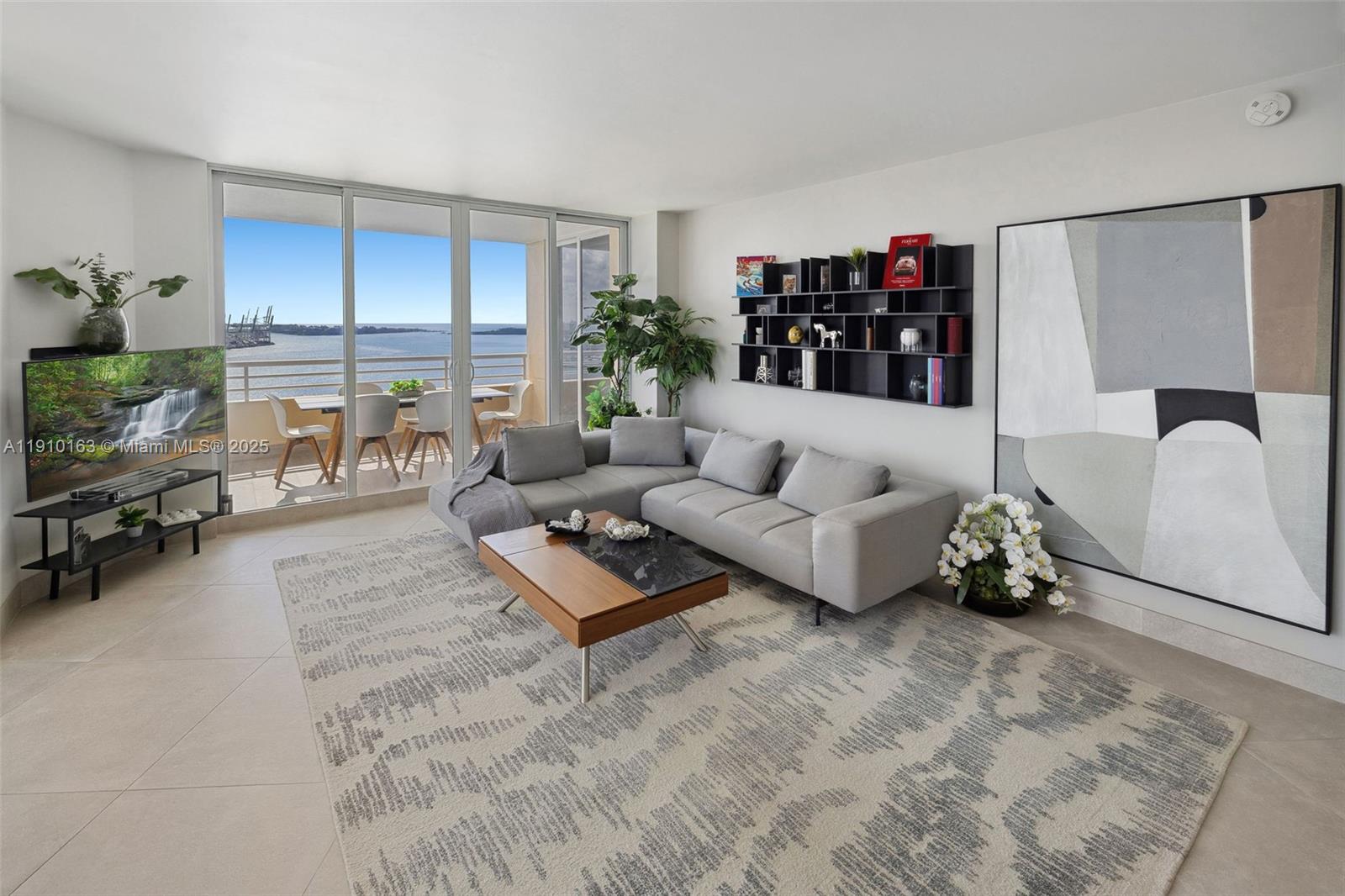 808 Brickell Key Dr #2601 Miami, FL 33131