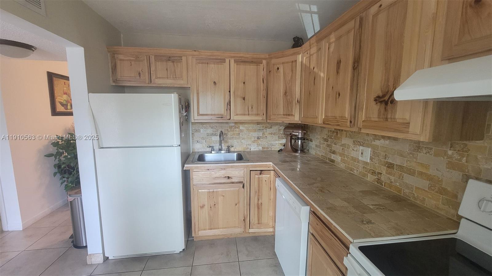 5851 NW 62nd Ave #202