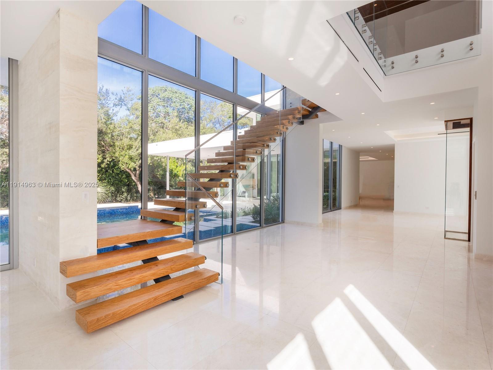 6720 SW 98th St Pinecrest, FL 33156