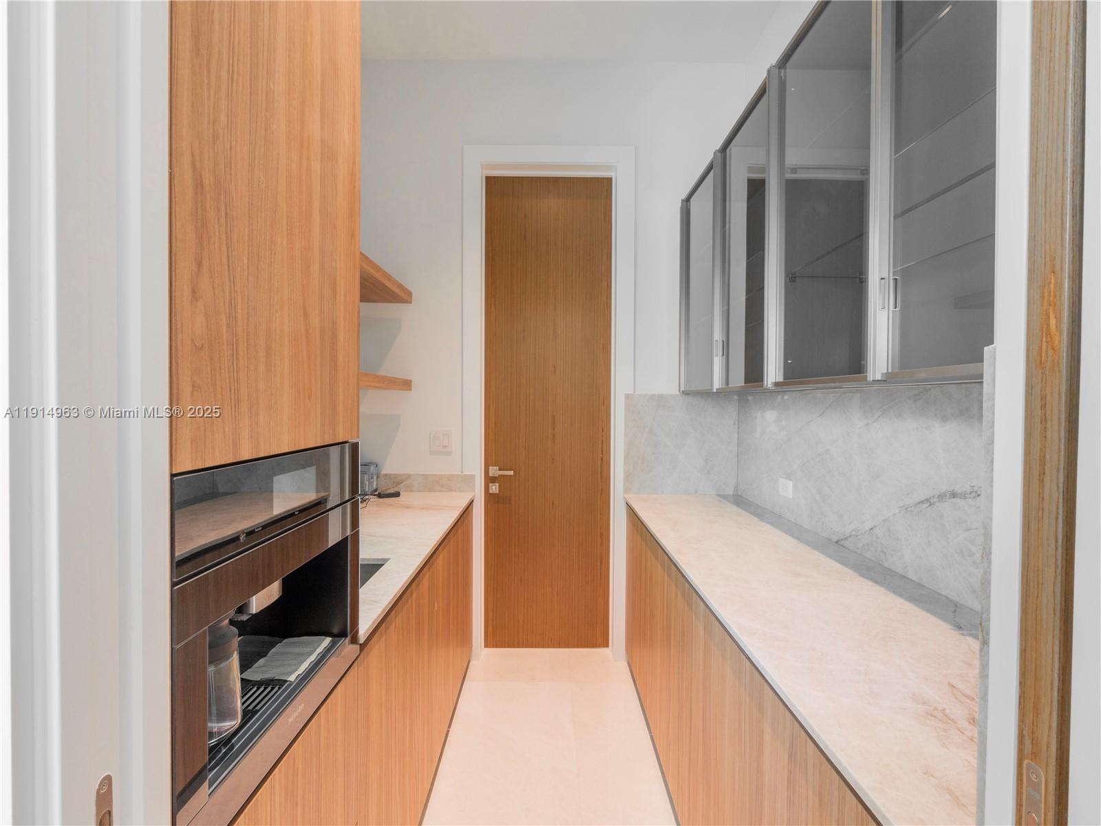 6720 SW 98th St Pinecrest, FL 33156