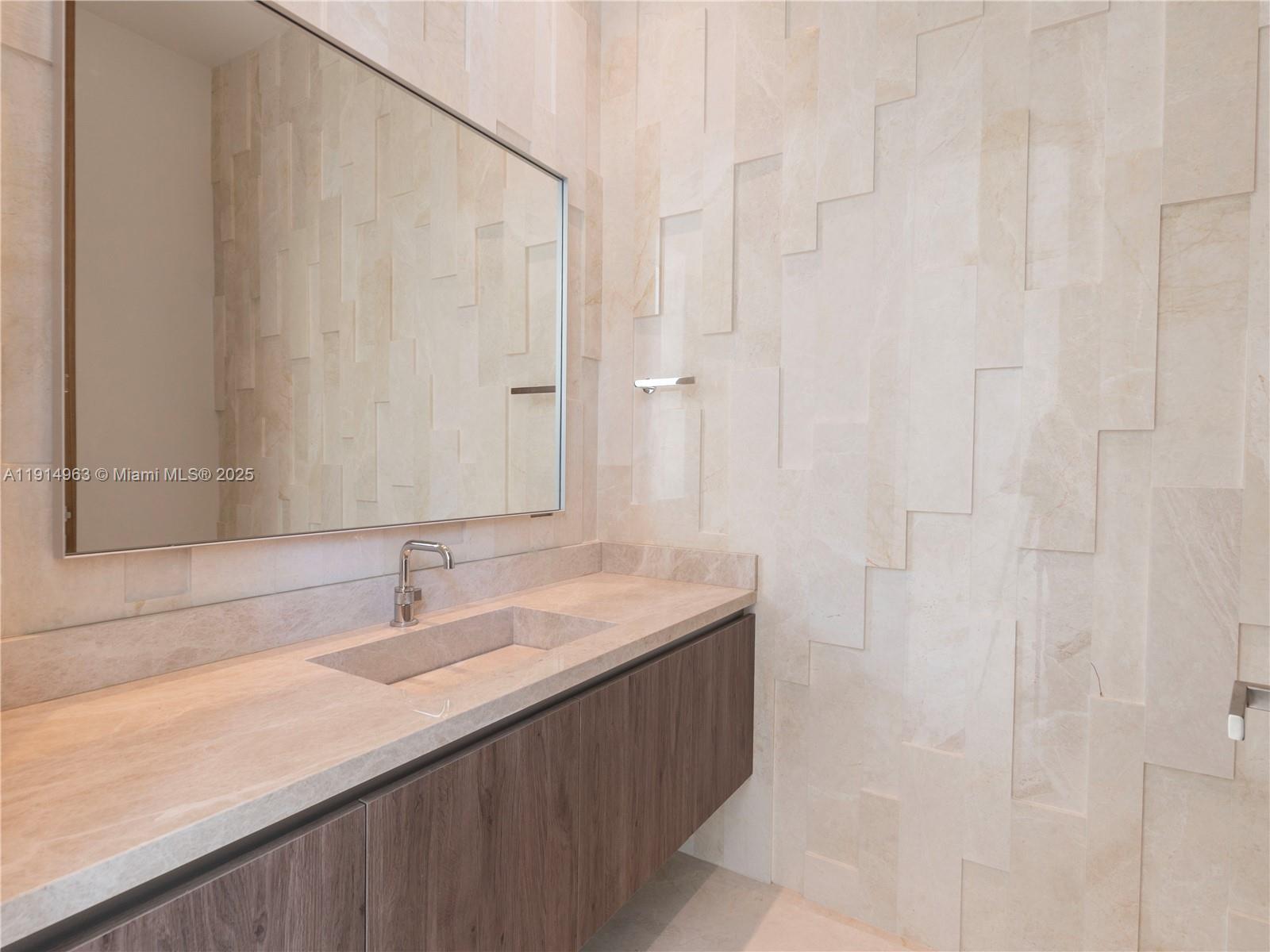 6720 SW 98th St Pinecrest, FL 33156