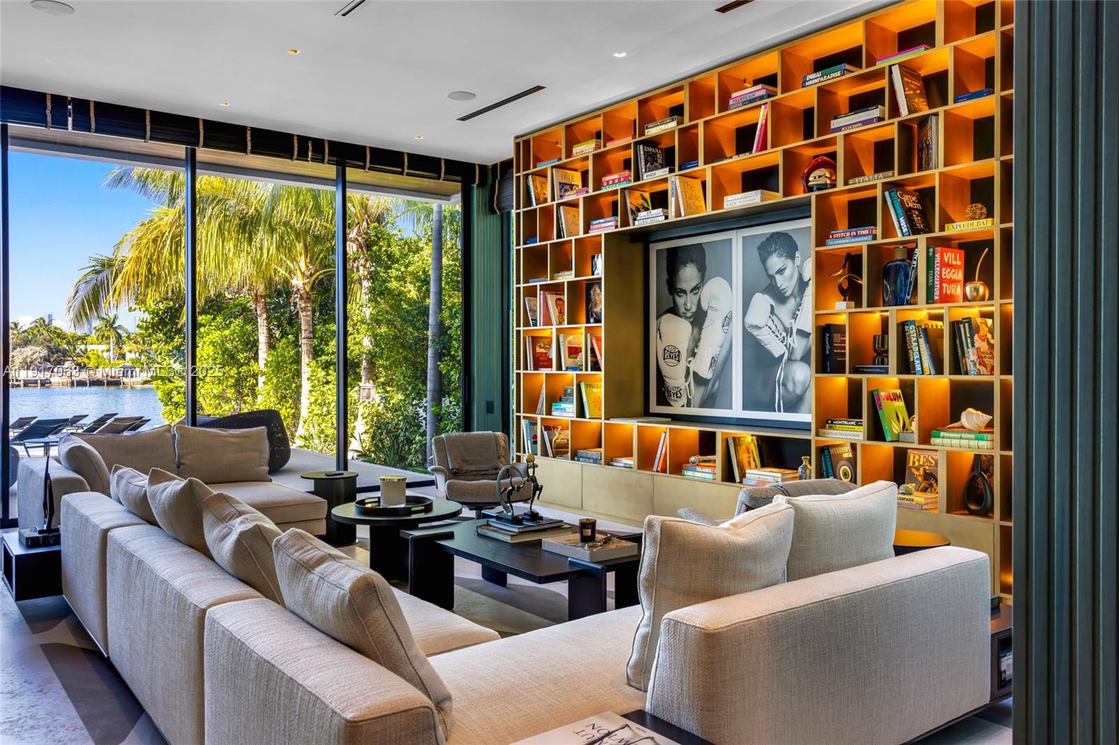 200 W Rivo Alto Dr Miami Beach, FL 33139