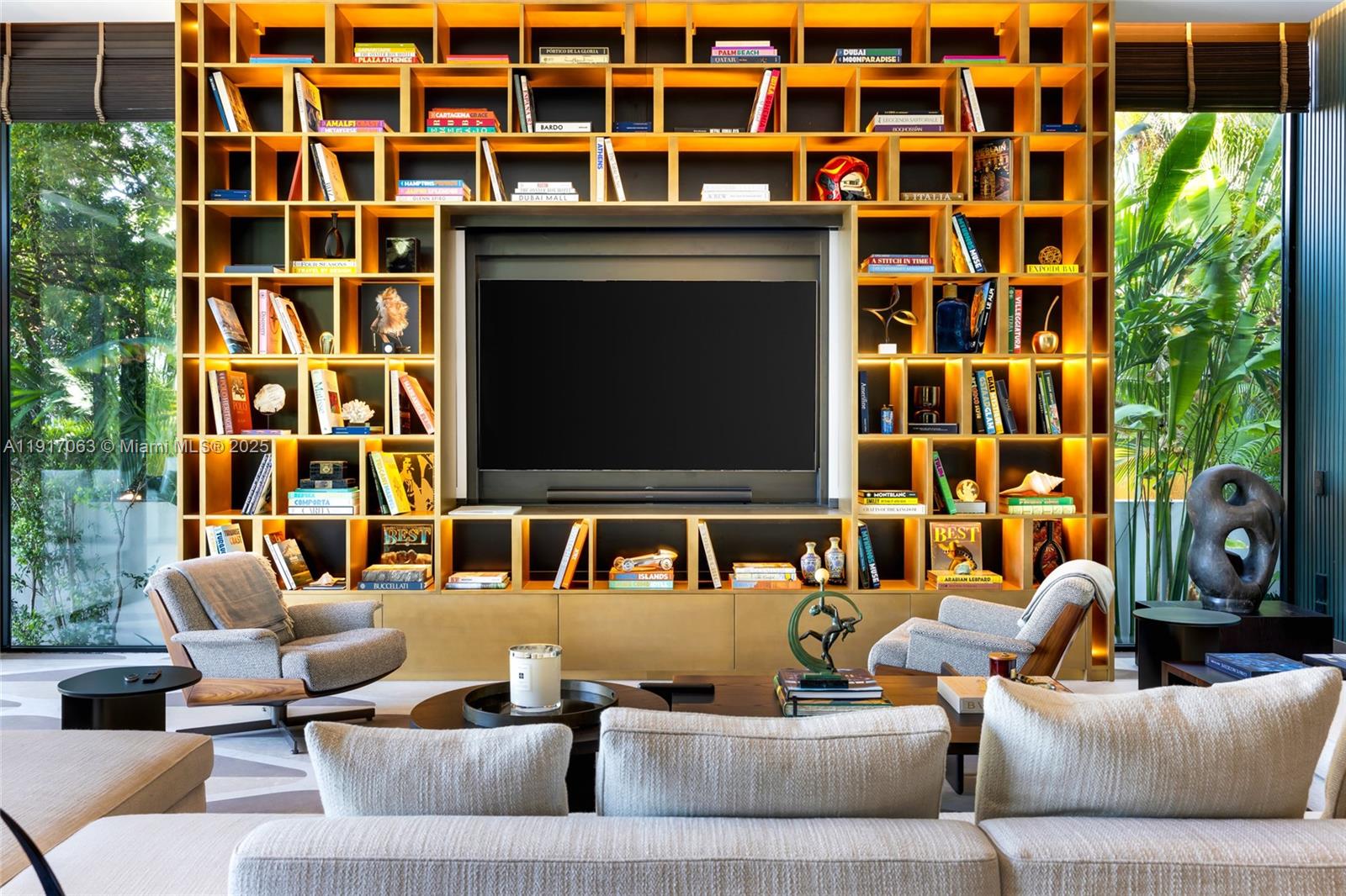 200 W Rivo Alto Dr Miami Beach, FL 33139