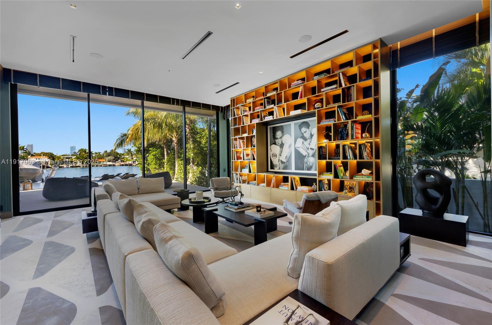 200 W Rivo Alto Dr Miami Beach, FL 33139