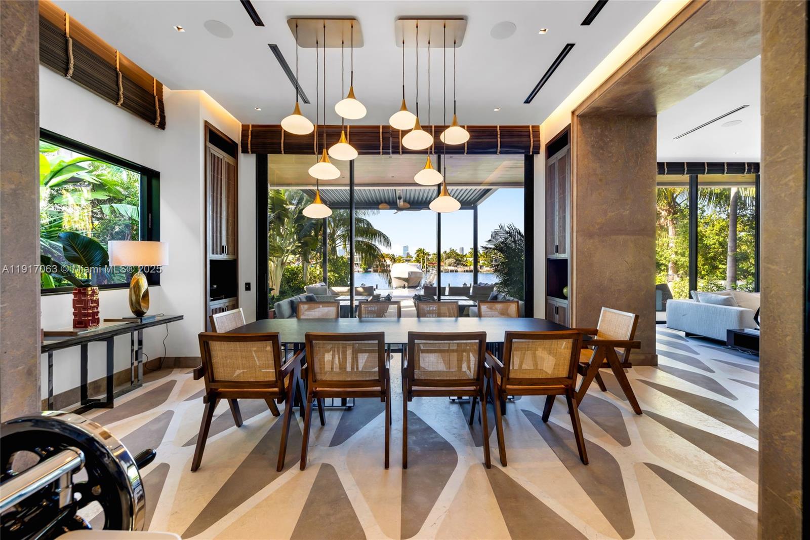 200 W Rivo Alto Dr Miami Beach, FL 33139