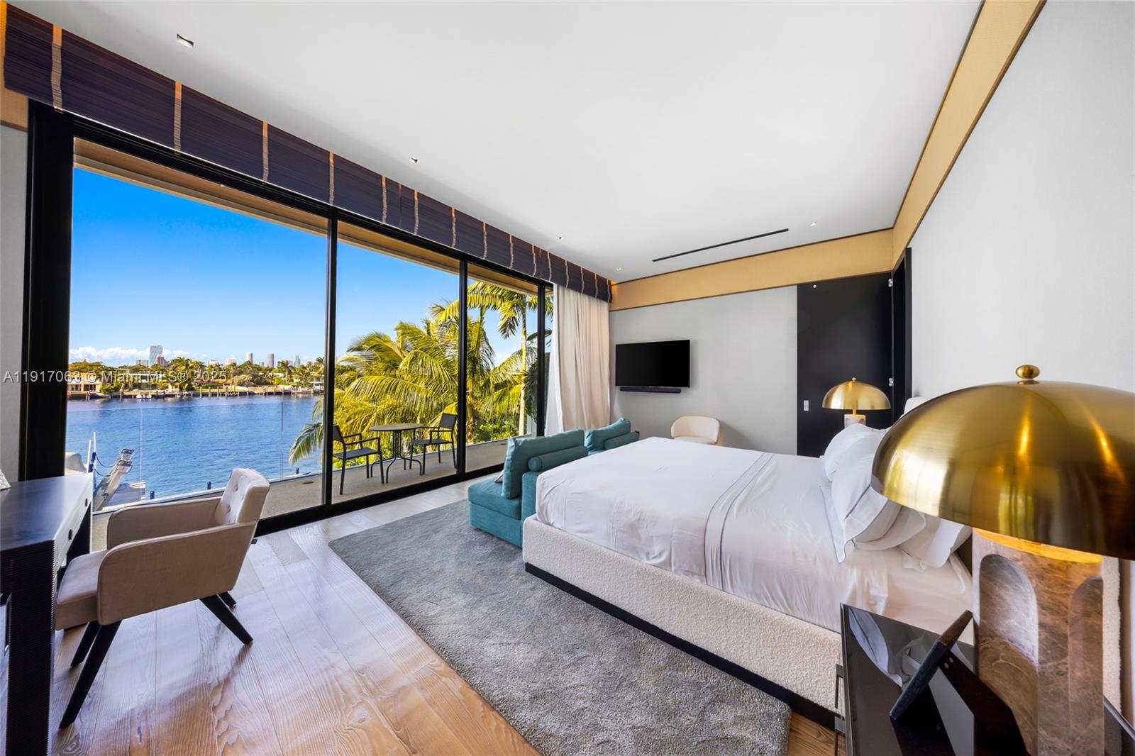 200 W Rivo Alto Dr Miami Beach, FL 33139