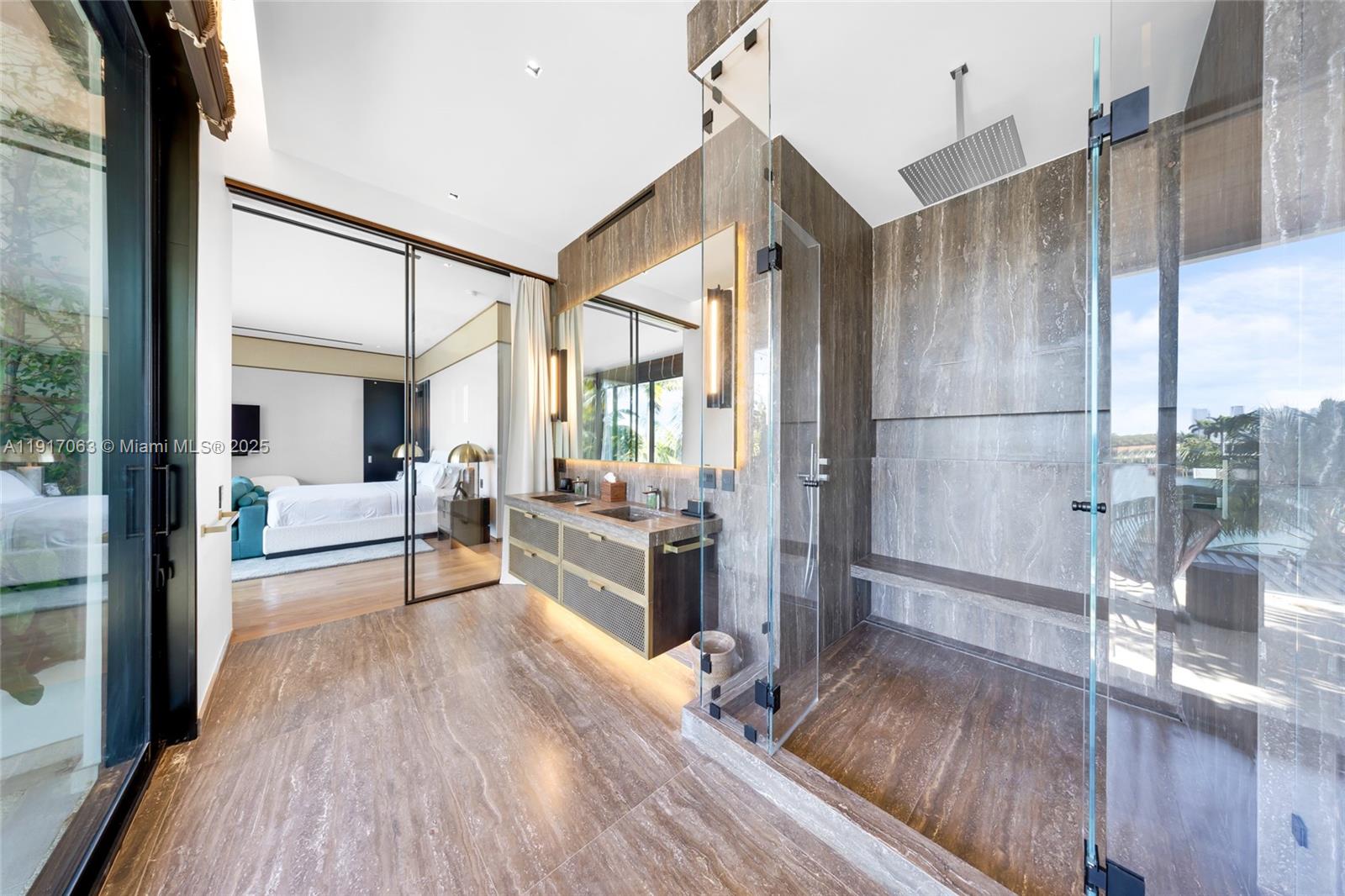 200 W Rivo Alto Dr Miami Beach, FL 33139