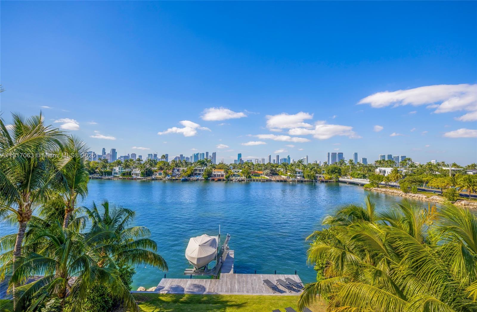 200 W Rivo Alto Dr Miami Beach, FL 33139