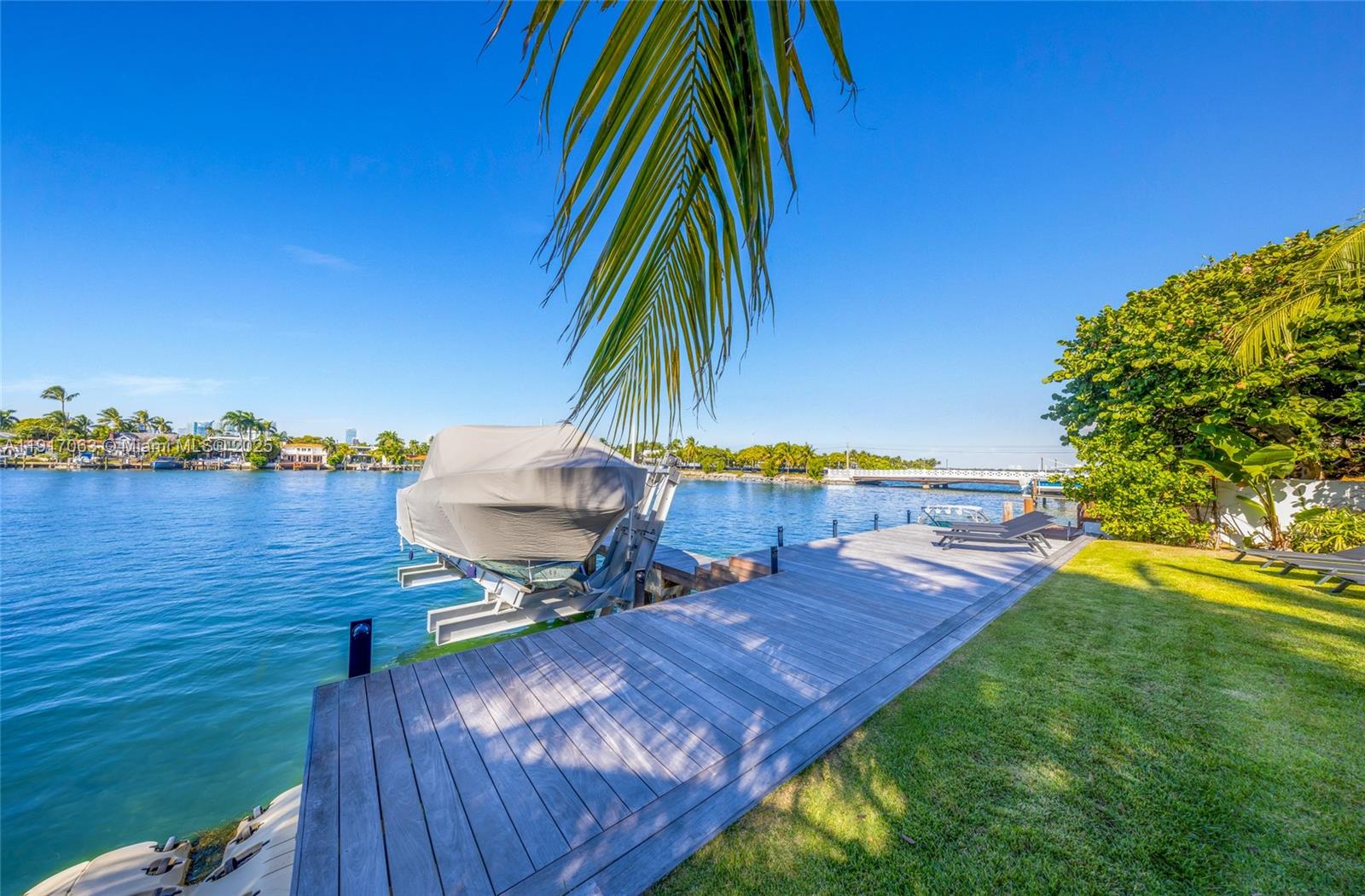 200 W Rivo Alto Dr Miami Beach, FL 33139