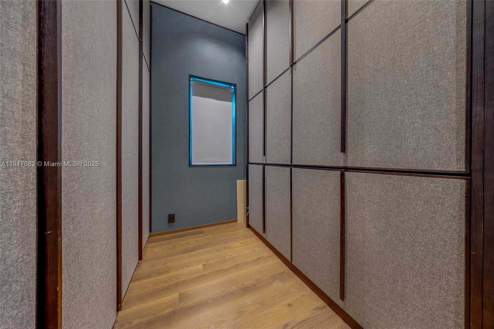 200 W Rivo Alto Dr Miami Beach, FL 33139