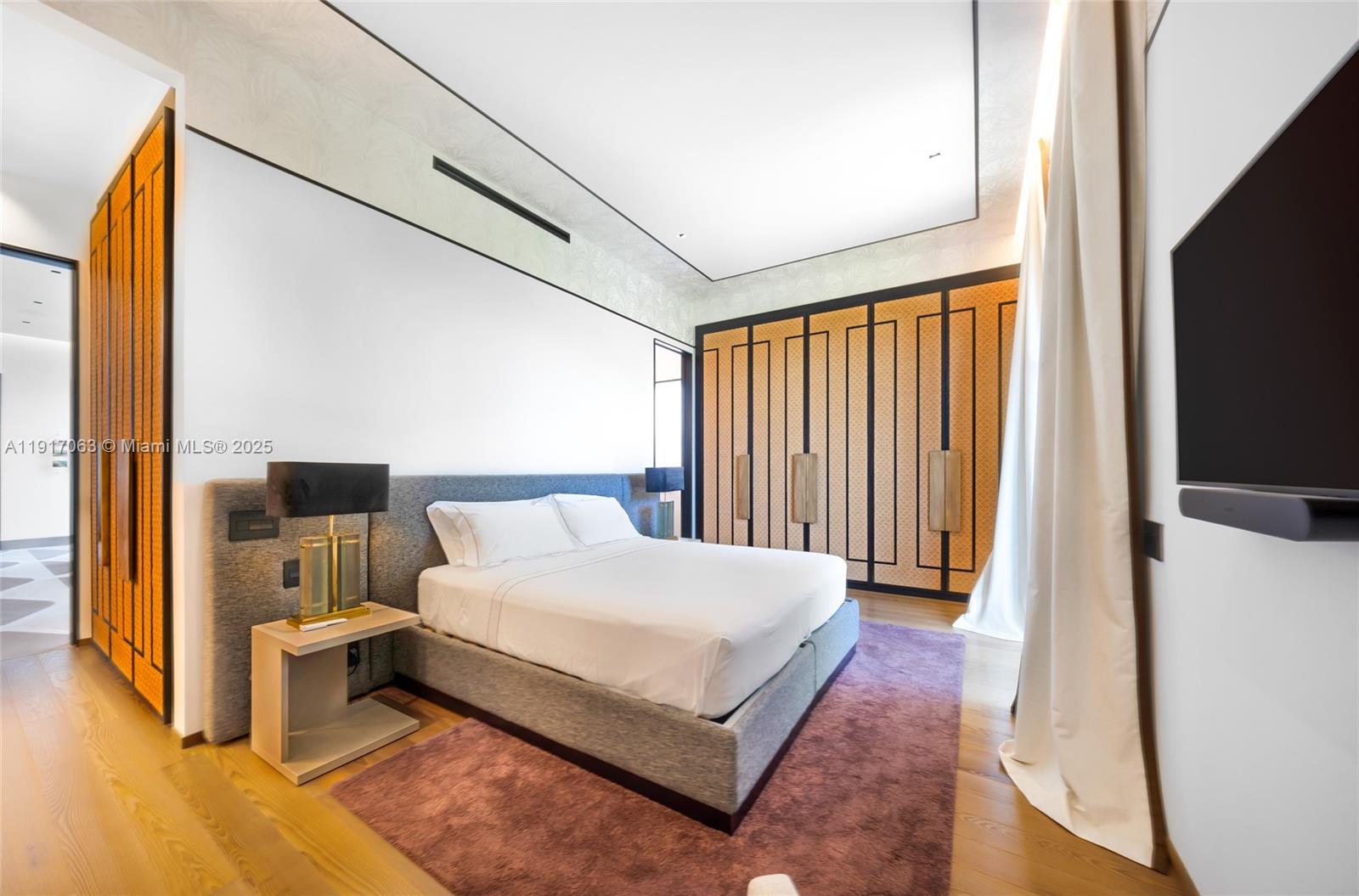 200 W Rivo Alto Dr Miami Beach, FL 33139