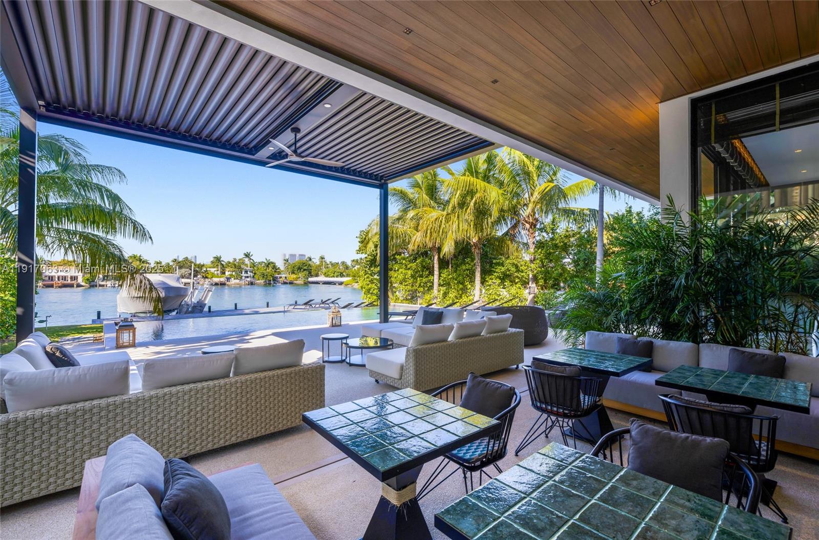 200 W Rivo Alto Dr Miami Beach, FL 33139