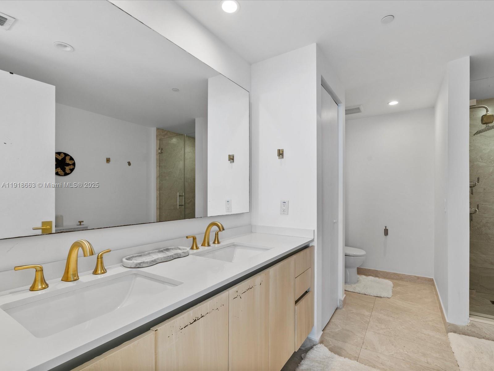 image Aria On The Bay23