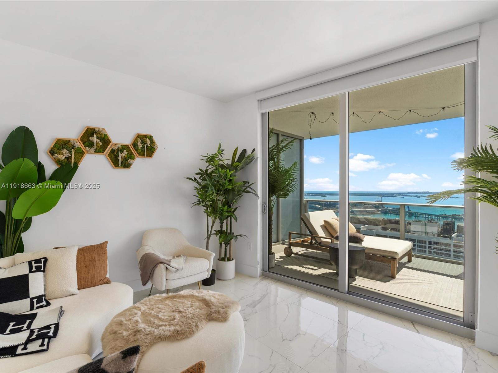 image Aria On The Bay28