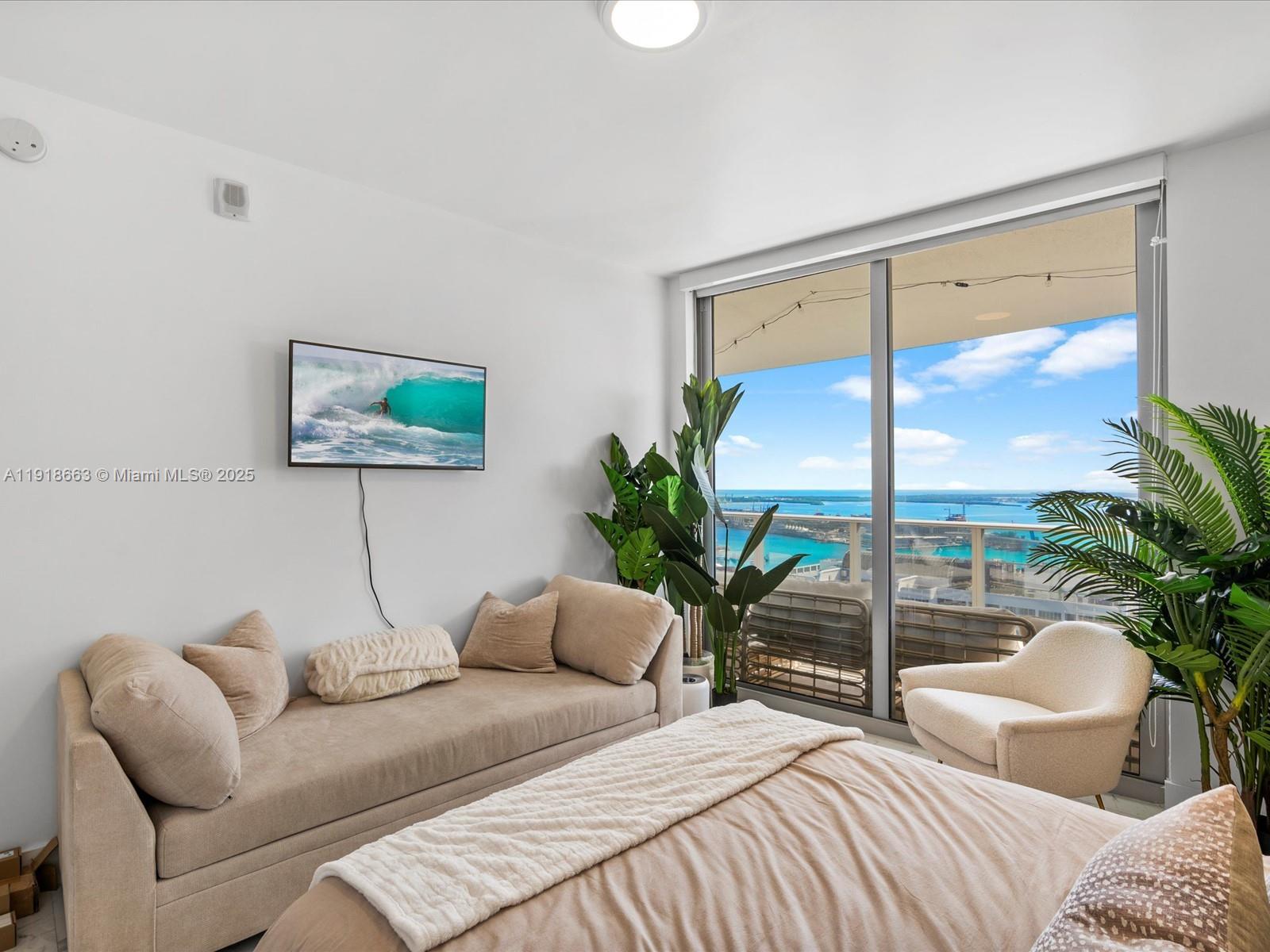 image Aria On The Bay33